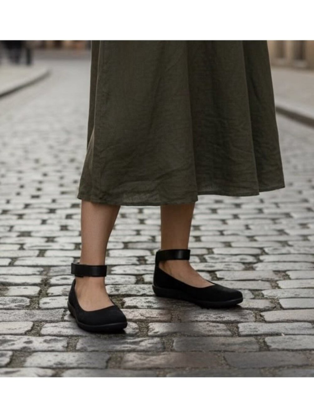 Clarks Medora Black Nubuck Nina Ankle Strap Ballet Flat | 7.5 US 38 EU